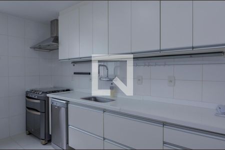 Apartamento para alugar com 110m², 3 quartos e 2 vagasCozinha