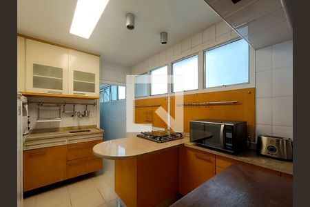 Apartamento à venda com 116m², 3 quartos e 1 vaga Apartamento à venda com 116m², 3 quartos e 1 vagaCozinha