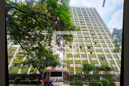 Apartamento à venda com 116m², 3 quartos e 1 vaga Apartamento à venda com 116m², 3 quartos e 1 vagaFachada