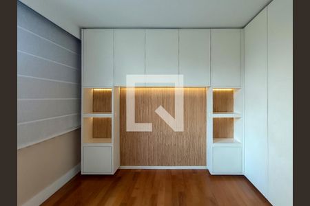 Apartamento à venda com 116m², 3 quartos e 1 vaga Apartamento à venda com 116m², 3 quartos e 1 vagaSuíte