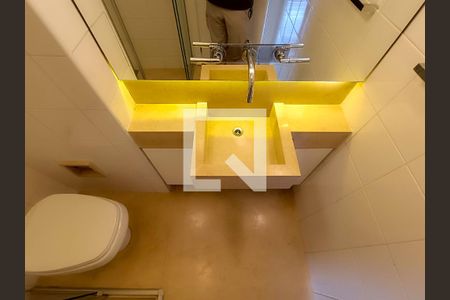 Apartamento à venda com 116m², 3 quartos e 1 vaga Apartamento à venda com 116m², 3 quartos e 1 vagaBanheiro Social