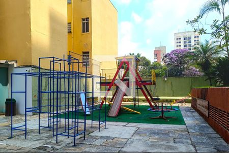 Apartamento à venda com 116m², 3 quartos e 1 vaga Apartamento à venda com 116m², 3 quartos e 1 vagaÁrea comum - Playground