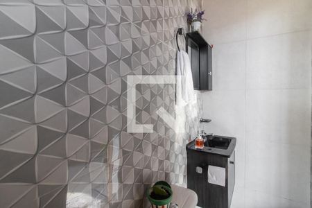 Casa à venda com 180m², 2 quartos e 2 vagas Casa à venda com 180m², 2 quartos e 2 vagasBanheiro da Varanda