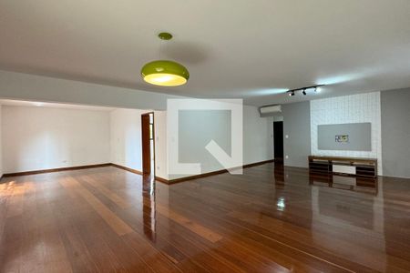 Apartamento para alugar com 330m², 3 quartos e 4 vagasSala