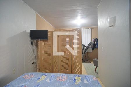 Casa à venda com 150m², 4 quartos e 2 vagas Casa à venda com 150m², 4 quartos e 2 vagasSuíte