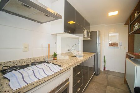 Apartamento para alugar com 82m², 3 quartos e 2 vagas Apartamento para alugar com 82m², 3 quartos e 2 vagasCozinha e Área de Serviço