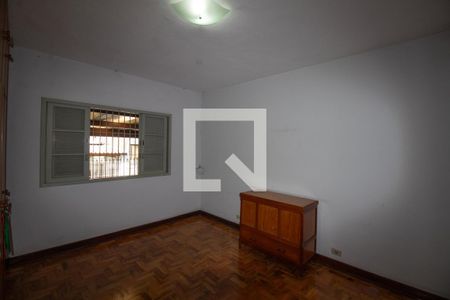 Quarto 1 de casa à venda com 2 quartos, 115m² em Vila Ivone, São Paulo