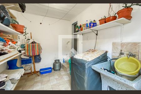 Casa à venda com 120m², 4 quartos e 1 vaga Casa à venda com 120m², 4 quartos e 1 vagaÁrea de serviço