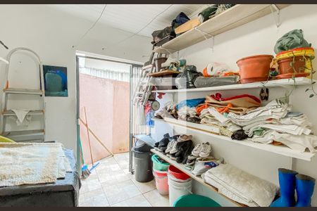 Casa à venda com 120m², 4 quartos e 1 vaga Casa à venda com 120m², 4 quartos e 1 vagaÁrea de serviço