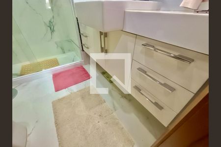 Apartamento para alugar com 104m², 3 quartos e 1 vagaSuite banheiro