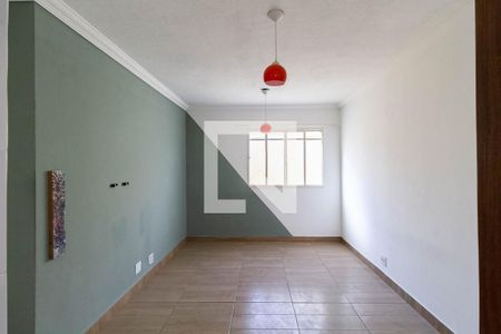 Sala de casa à venda com 3 quartos, 80m² em Copacabana, Belo Horizonte