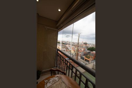 Vista da sacada da sala de apartamento para alugar com 2 quartos, 50m² em Vila Tolstoi, São Paulo
