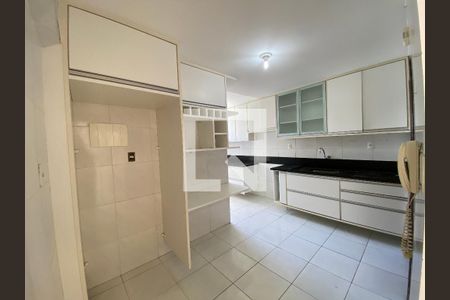 Cozinha de apartamento para alugar com 3 quartos, 134m² em Pituba, Salvador