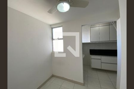 Apartamento para alugar com 134m², 3 quartos e 2 vagas Apartamento para alugar com 134m², 3 quartos e 2 vagasQuarto de Serviço