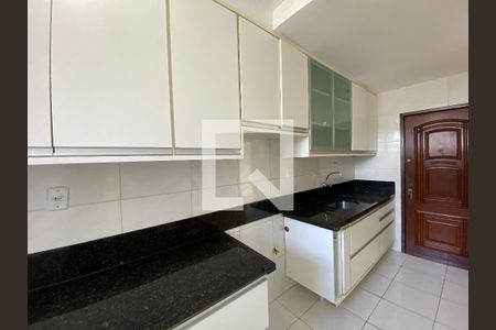 Cozinha de apartamento para alugar com 3 quartos, 134m² em Pituba, Salvador