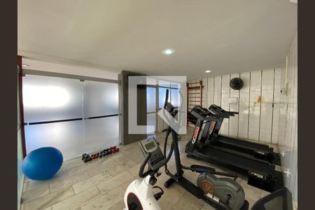 Apartamento para alugar com 134m², 3 quartos e 2 vagas Apartamento para alugar com 134m², 3 quartos e 2 vagasÁrea comum - Academia