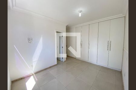 Apartamento para alugar com 134m², 3 quartos e 2 vagas Apartamento para alugar com 134m², 3 quartos e 2 vagasSuíte