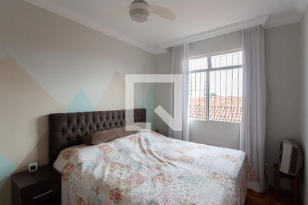 Quarto 1 de casa para alugar com 3 quartos, 126m² em Ouro Preto, Belo Horizonte