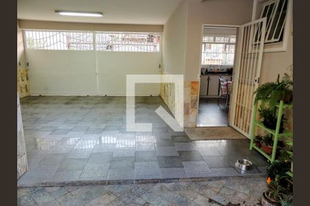 Casa à venda com 274m², 5 quartos e 4 vagasGaragem