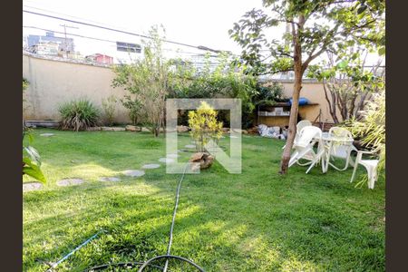 Casa à venda com 274m², 5 quartos e 4 vagasJardim