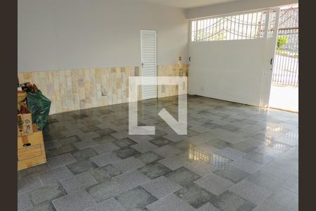 Casa à venda com 274m², 5 quartos e 4 vagasGaragem