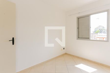 Quarto 1  de apartamento para alugar com 2 quartos, 60m² em Jardim Cláudia, São Paulo
