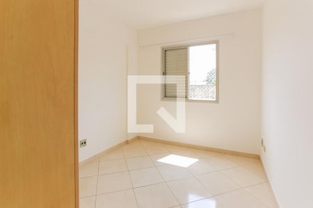 Quarto 2  de apartamento para alugar com 2 quartos, 60m² em Jardim Cláudia, São Paulo