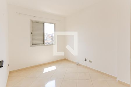 Quarto 1  de apartamento para alugar com 2 quartos, 60m² em Jardim Cláudia, São Paulo
