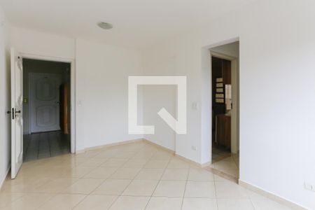 Sala de apartamento para alugar com 2 quartos, 60m² em Jardim Cláudia, São Paulo