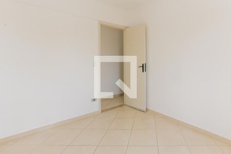 Quarto 1  de apartamento para alugar com 2 quartos, 60m² em Jardim Cláudia, São Paulo
