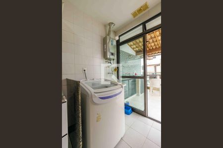 Apartamento para alugar com 205m², 4 quartos e 2 vagas Apartamento para alugar com 205m², 4 quartos e 2 vagasÁrea de Serviço