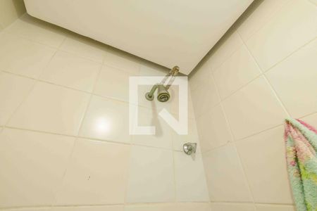 Apartamento para alugar com 205m², 4 quartos e 2 vagas Apartamento para alugar com 205m², 4 quartos e 2 vagasBanheiro de Serviço