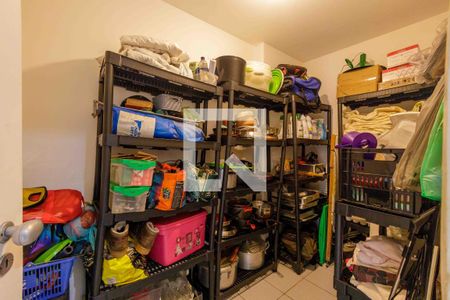 Apartamento para alugar com 205m², 4 quartos e 2 vagas Apartamento para alugar com 205m², 4 quartos e 2 vagasQuarto de Serviço