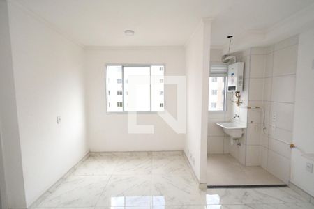 Sala/Cozinha de apartamento para alugar com 2 quartos, 37m² em Usina Piratininga, São Paulo