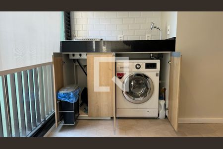 Apartamento à venda com 84m², 3 quartos e 2 vagasLavanderia