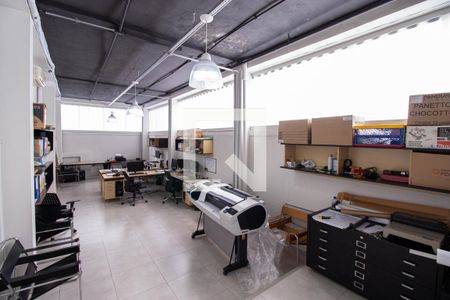 Casa à venda com 240m², 2 quartos e 1 vagaÁrea comum