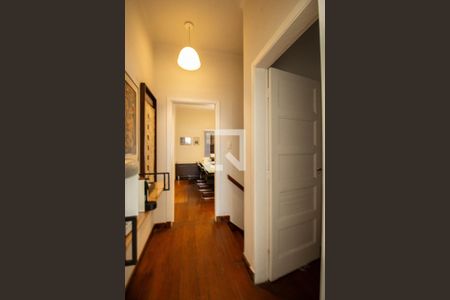 Corredor de casa à venda com 2 quartos, 240m² em Vila Clementino, São Paulo