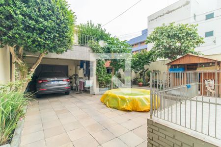 Casa à venda com 200m², 5 quartos e 5 vagasQuintal