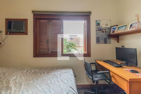 Casa à venda com 200m², 5 quartos e 5 vagasQuarto 3