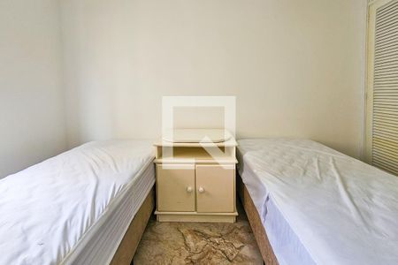 Quarto 1 de apartamento para alugar com 4 quartos, 135m² em Balneario Cidade Atlantica, Guarujá