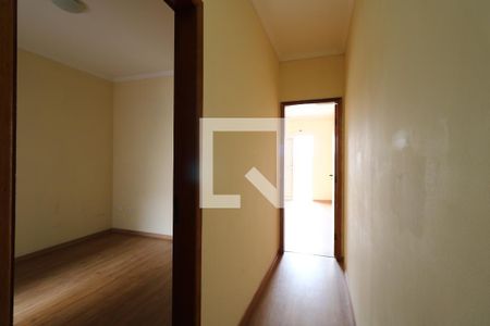 Casa à venda com 193m², 3 quartos e 4 vagasCorredor do Piso Superior