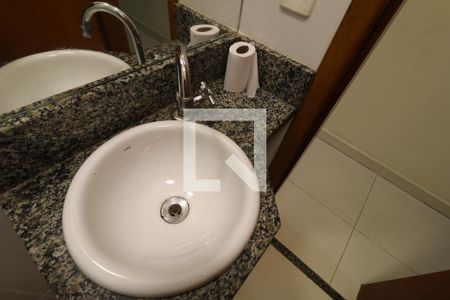 Casa à venda com 193m², 3 quartos e 4 vagasLavabo - Pia