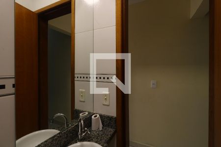 Casa à venda com 193m², 3 quartos e 4 vagasLavabo