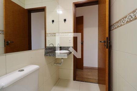 Casa à venda com 193m², 3 quartos e 4 vagasBanheiro da Suíte 1