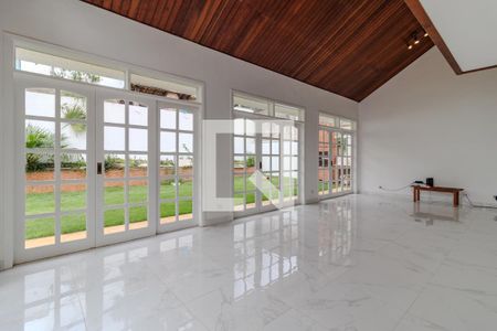 Sala de casa para alugar com 4 quartos, 557m² em Vila Sonia, São Paulo