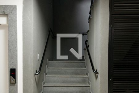 Apartamento para alugar com 42m², 2 quartos e 1 vagaEscada