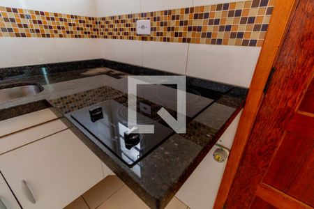 Sala e Cozinha Integrada de apartamento para alugar com 1 quarto, 27m² em Cidade Antônio Estevão de Carvalho, São Paulo
