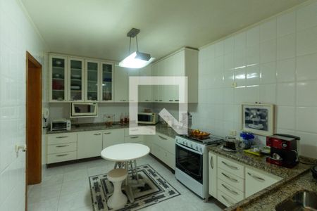 Casa à venda com 259m², 4 quartos e 3 vagasCozinha