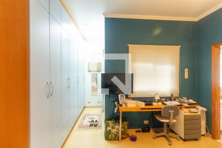 Casa à venda com 259m², 4 quartos e 3 vagasQuarto 4