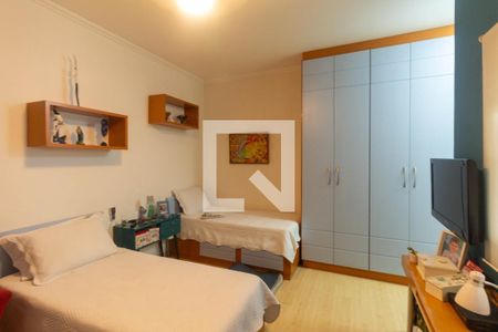 Casa à venda com 259m², 4 quartos e 3 vagasQuarto 4